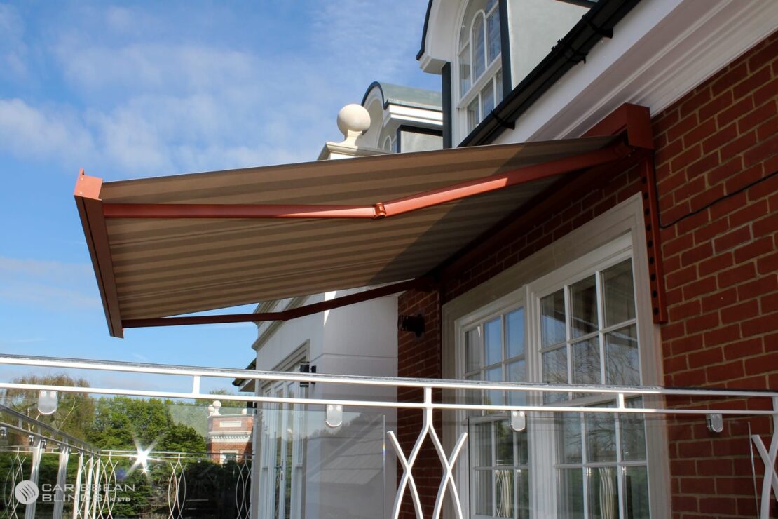 Patio awning